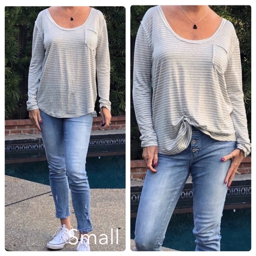 LAST✨STRIPED SCOOP NECK LS